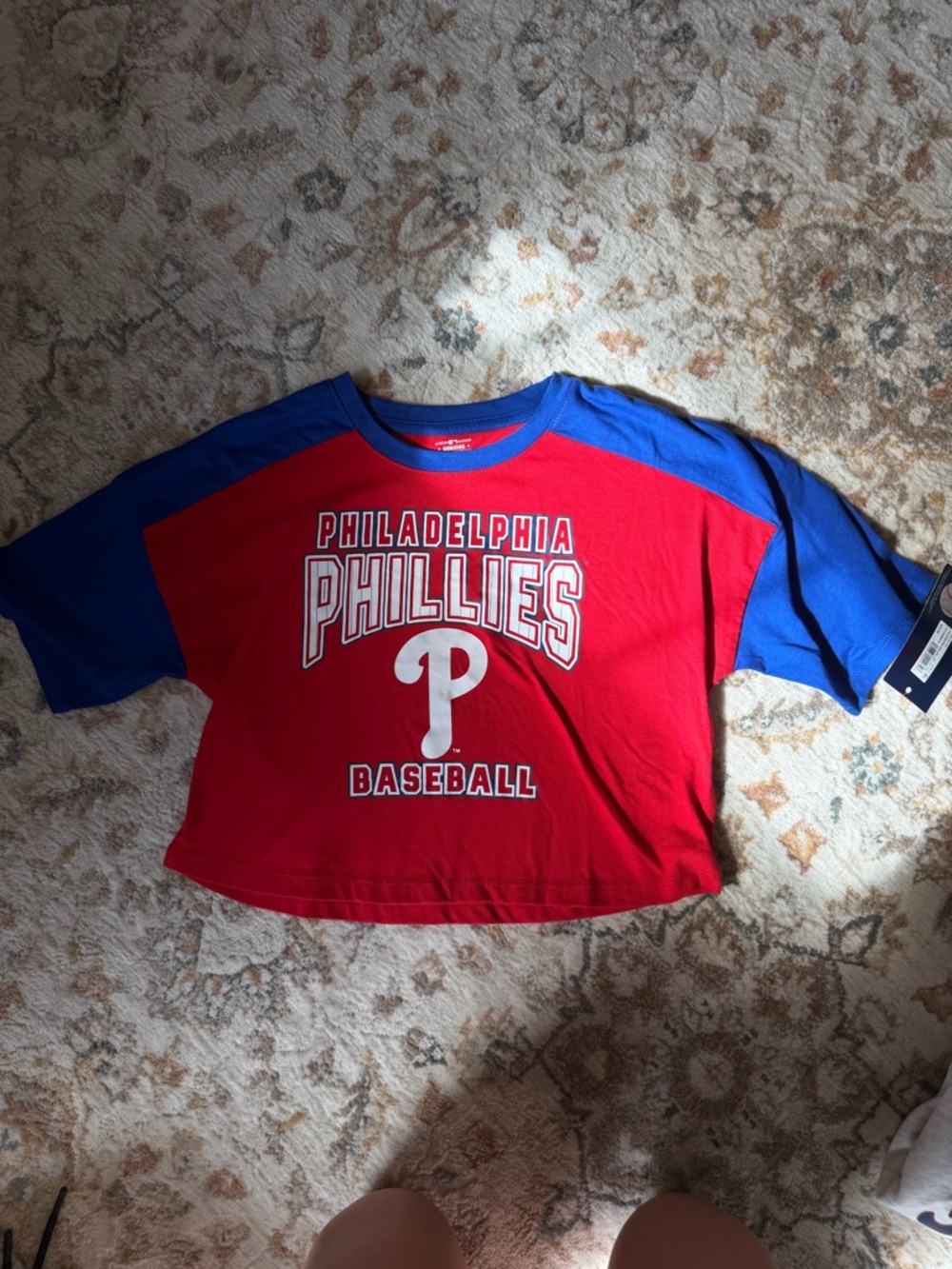 MLB Philadelphia Phillies Red and Blue Cropped Tee